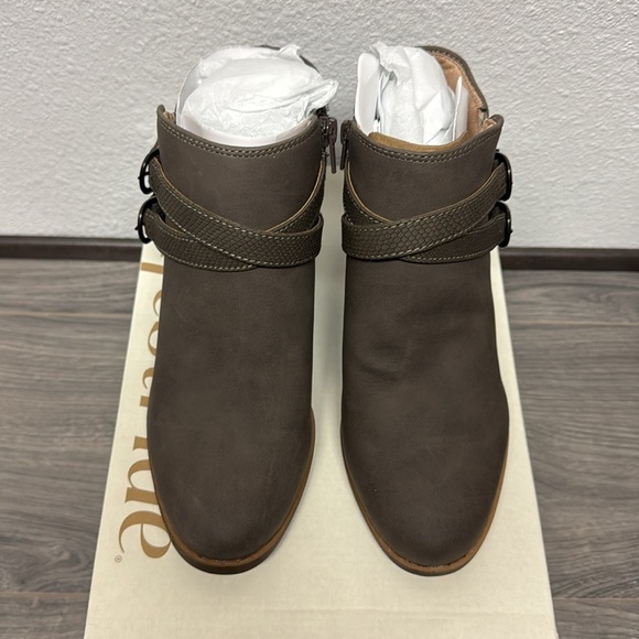 LifeStride Blaire Short Bootie (WIDE) - Picture 4 of 8